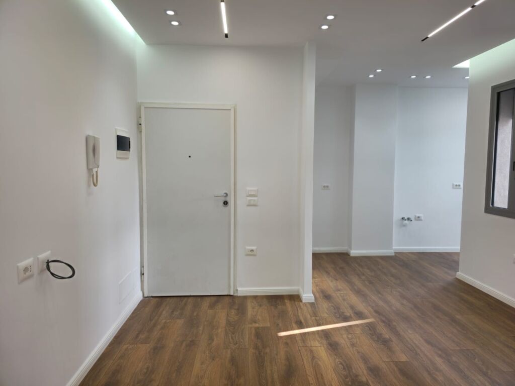 Appartamento in vendita 1+1 a 21 Dhjetori