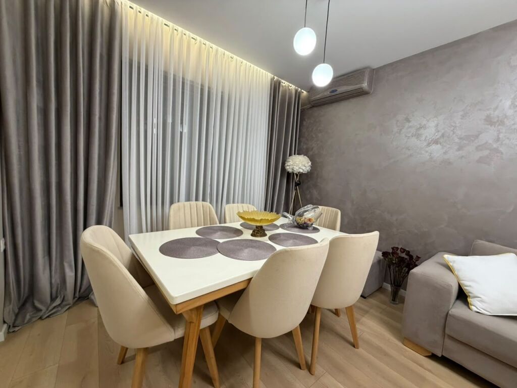 Apartament 1+1 me Qera Myslym Shyri, Prane Karburant Kastratit ID 5854