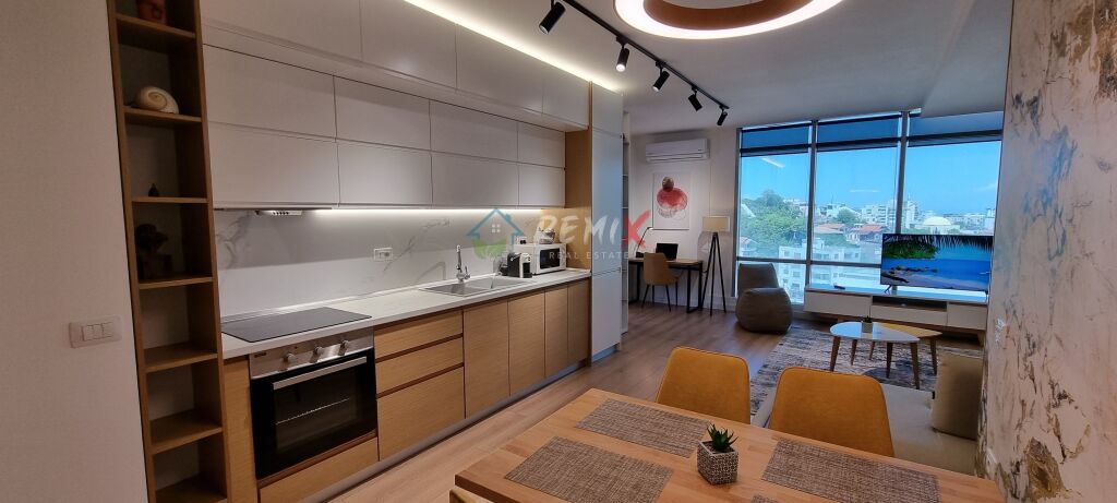 🏡 APPARTAMENTO 2+1 IN AFFITTO – EDIFICIO DI 27 PIANI, DURRËS 🔑