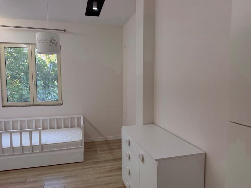 Appartamento 2+1+Parcheggio in Affitto Kinostudio Tirana