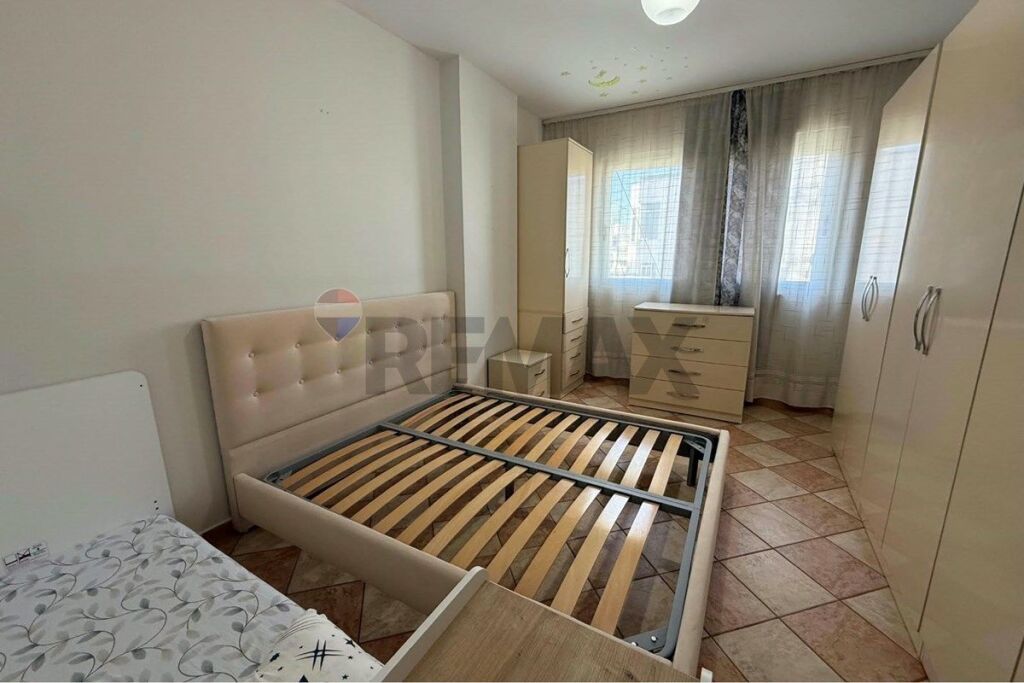 Apartament - Për Qira - Kika 1, Tiranë