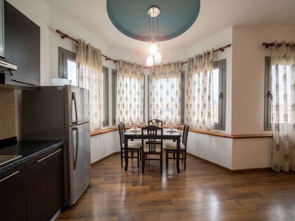 Rent, 2+1 Apartment, New Bazaar, Tirana