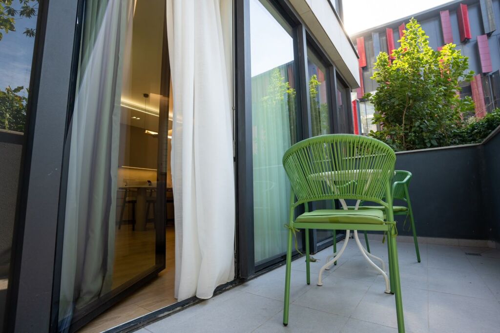 Luxury 1+1 apartment for rent at Orbital Complex, Arena Stadium, Air Albania Stadium, Elbasan Street.