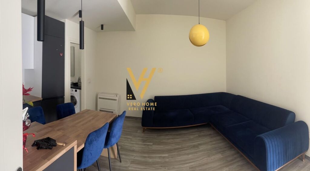 96 M2 OFFICE FOR RENT ON KAVAJES STREET 65,000 LEKE