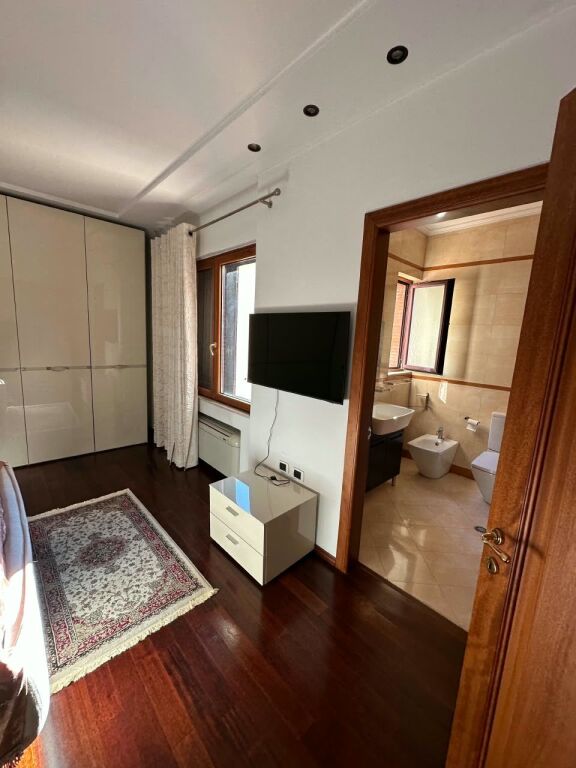 🏡 Jepet me Qira Apartament Luksoz 4+1+3 | Bllok🔥