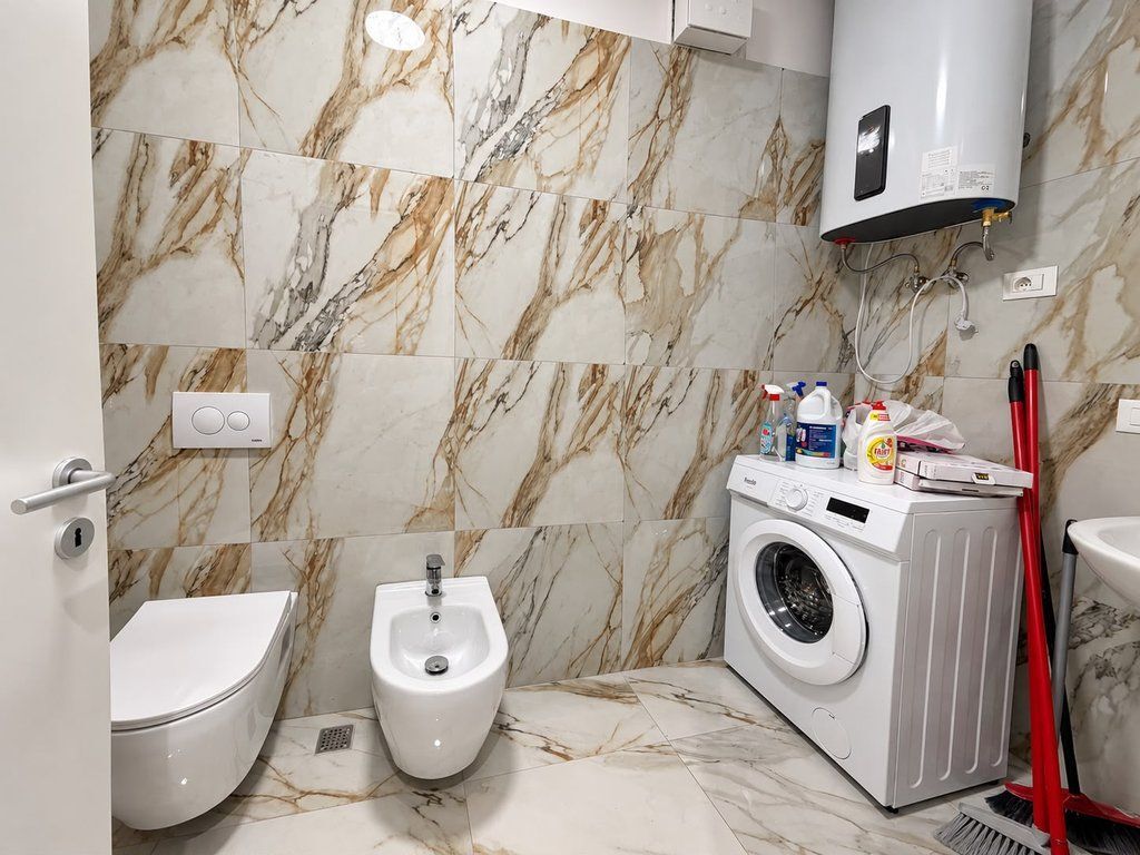 Dritan Hoxha Street, We are renting out a 2+1+2 apartment