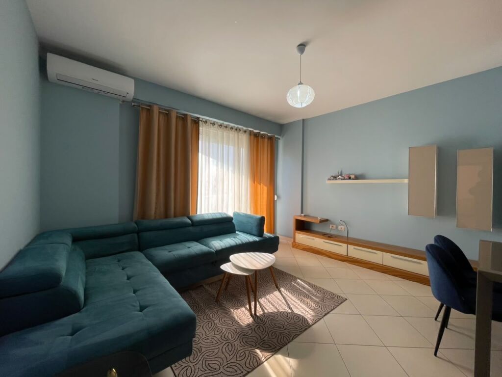1+1 apartment at Kontakti /21 dhjetori