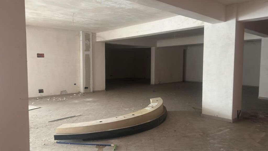 Vendita | Ambjent Biznesi | Linzë | 289000 €