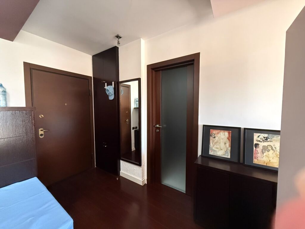 APARTAMENT 1+1 ME QIRA, PERBALLE AMBASADES AMERIKANE, TIRANE!