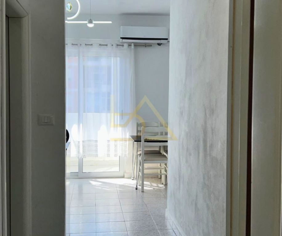 APPARTAMENTO 1+1 IN AFFITTO – QUARTIERE 13, SPIAGGIA, DURRËS