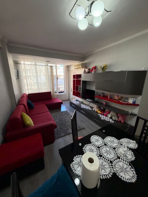 1+1 Apartment for sale in the Astir area, price 100 million lek with mortgage