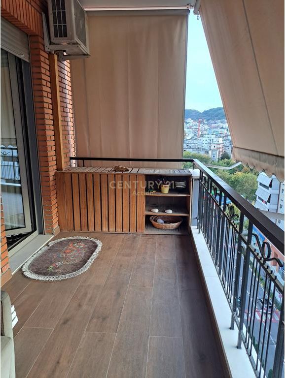 JEPET ME QIRA APARTAMENT LUKSOZ 2+1+2 TEK KOMPLEKSI DELIJORGJI! 3,000 € /Muaj