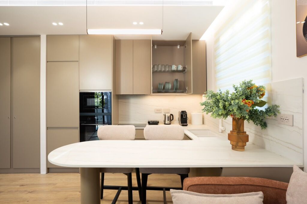 Luxury 1+1 apartment for rent at Orbital Complex, Arena Stadium, Air Albania Stadium, Elbasan Street.