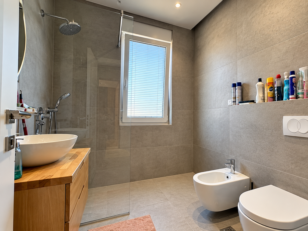 For rent, 2+1+2 apartment, 21 Dhjetori