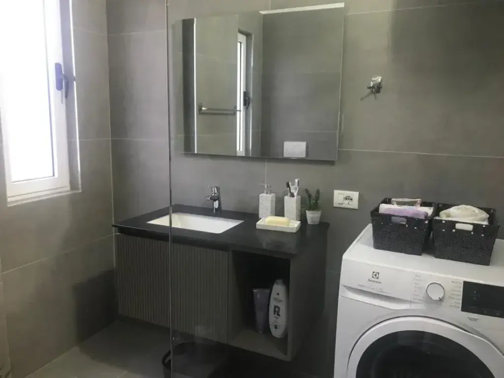 Vendita | Apartament 2 + 1+2+2Blk | Tirana e Re | 240000 €