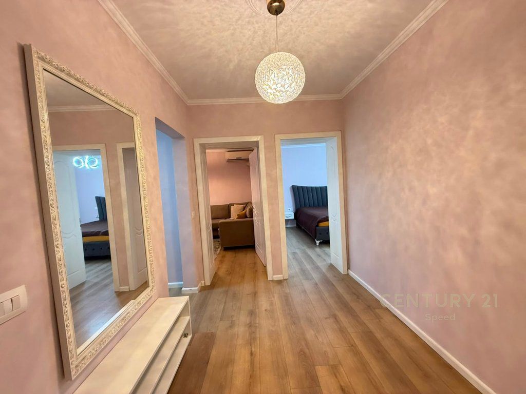 3+1 apartment for rent at the Electric Market! 780 € /Month 75,000 Lekë /Month