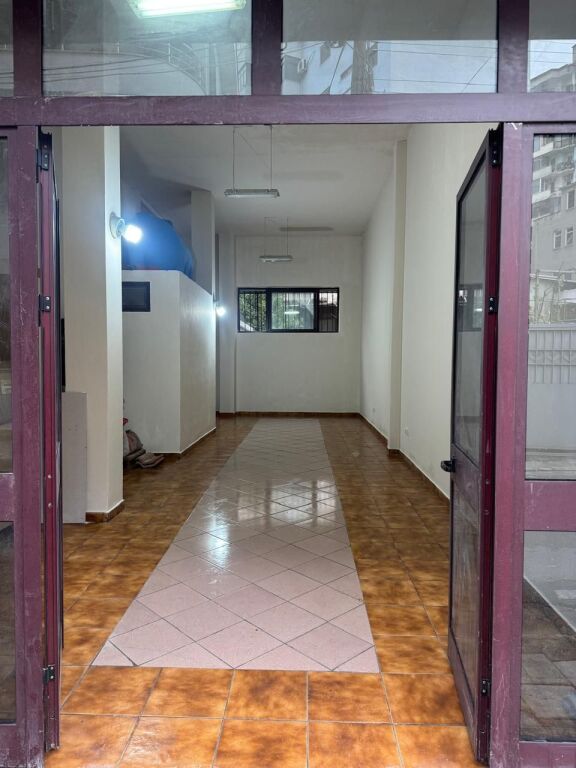 Vendita | Ambjent Biznesi | 21 Dhjetori | 175000 €