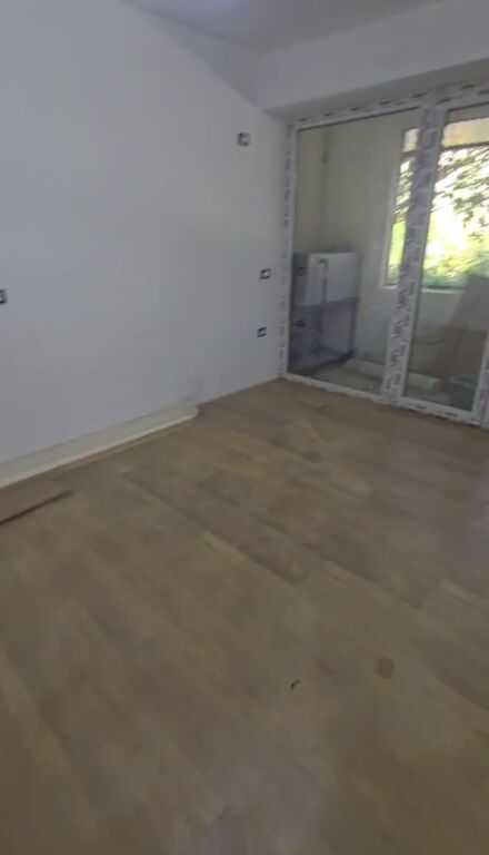 Shitet apartament 1+1 tek Rruga Jordan Misja