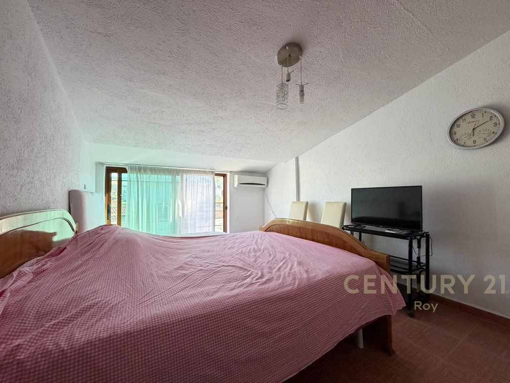 SHITET APARTAMENT 1+1 NË KOMPLEKSIN LIS, GOLEM!