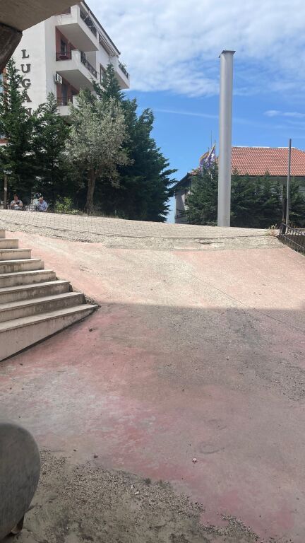 Vendesi attività e immobile! A FRESKU Linza