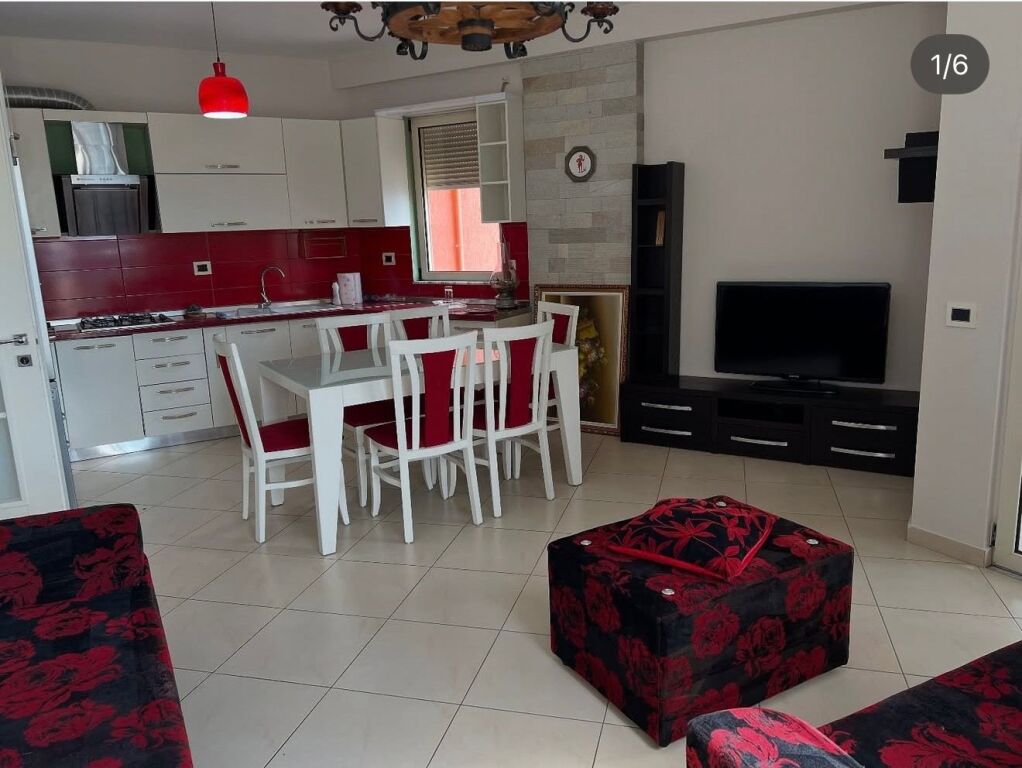 2+1, con veranda, uso misto, 500 euro