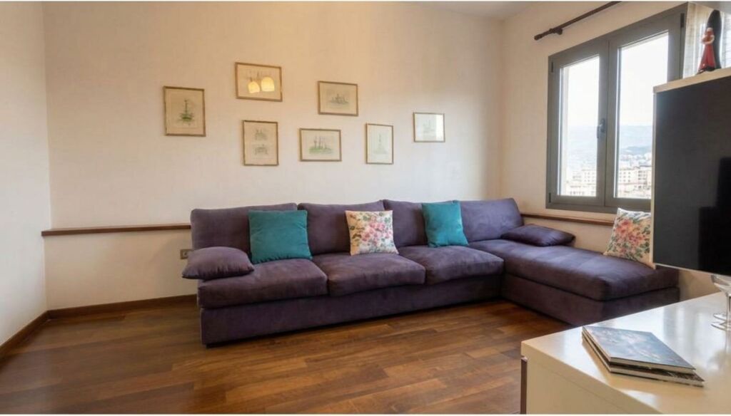 Rent, 2+1 Apartment, New Bazaar, Tirana