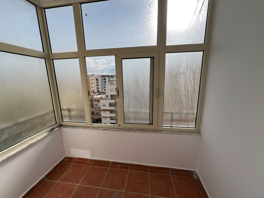 AFFITTO APPARTAMENTO 1+1, FLORIDA SPIAGGIA DURRES 300 EURO 300EUR / MESE