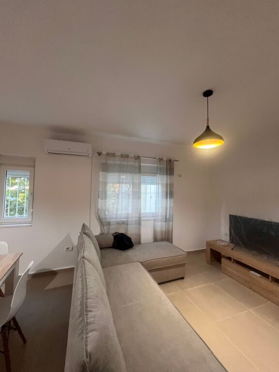 For rent 2+1+1 Ali Demi 600 thousand lek