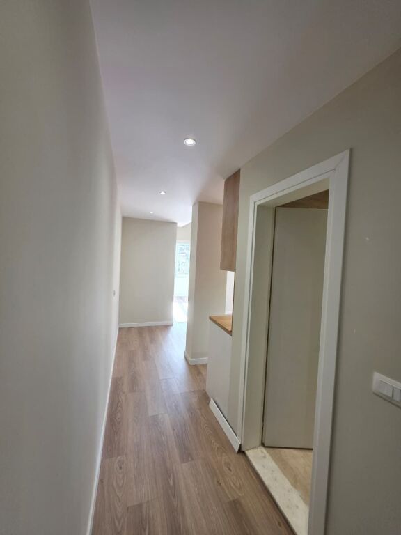APARTAMENT 1+1 PËR SHITJE – KOMUNA E PARISIT