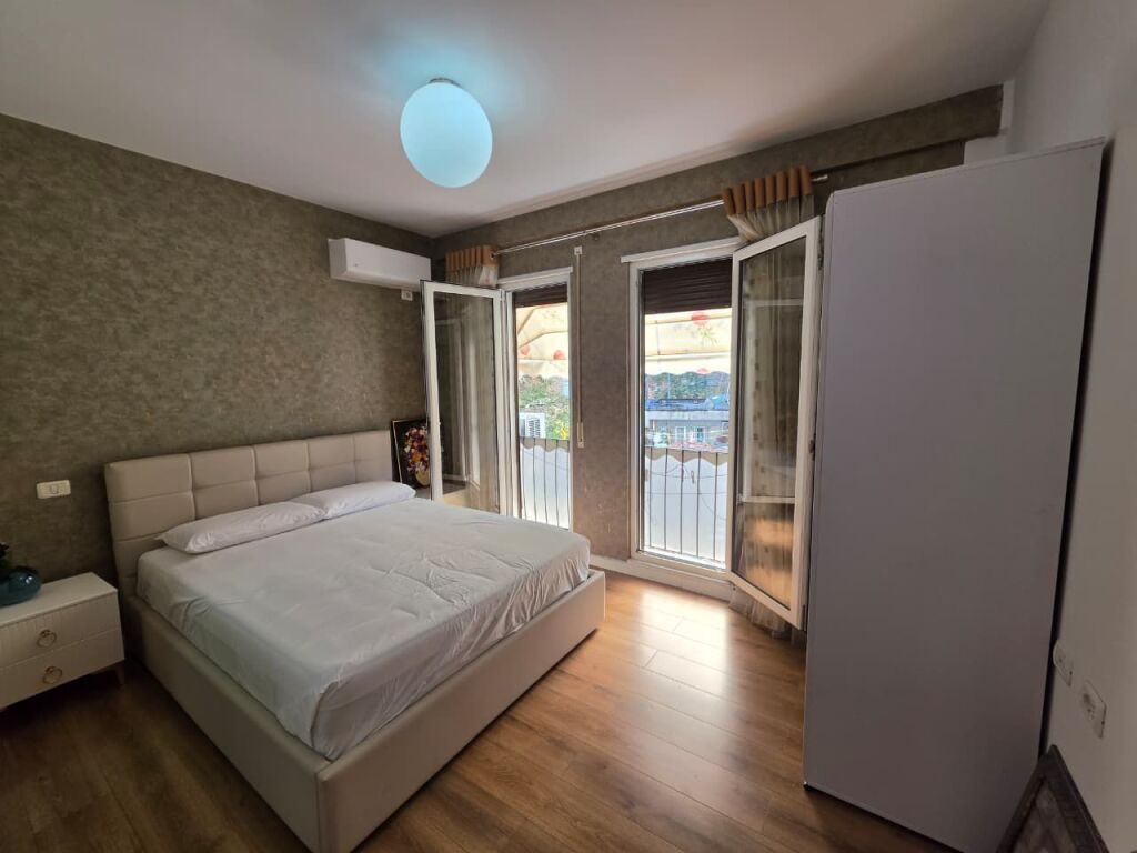 APARTAMENT 2+1+2 ME QIRA | TIRANË