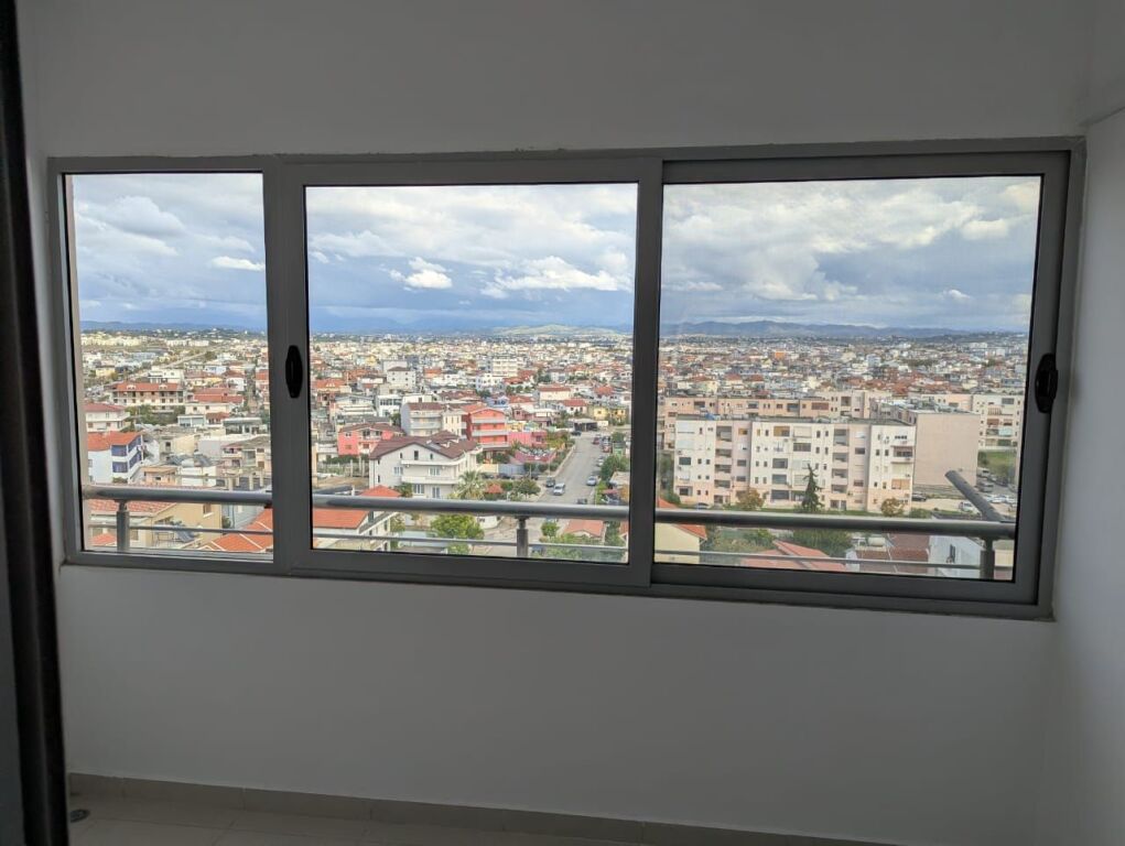 Jepet apartament me qera 1+1