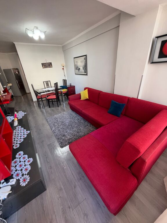 1+1 Apartment for sale in the Astir area, price 100 million lek with mortgage