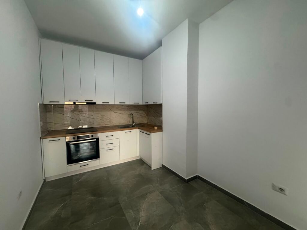 Qera, Apartament 2+1+2, Fusha Aviacionit, Tirane
