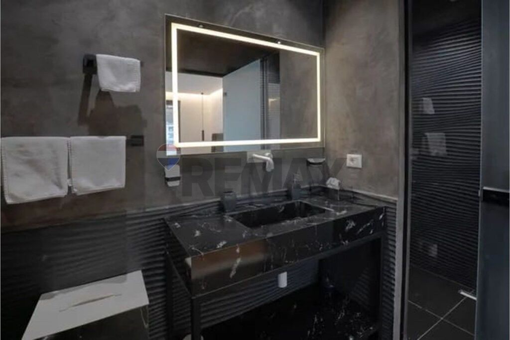 ATTICO PREMIUM + POSTO AUTO IN AFFITTO | COMPLESSO NOBIS VICINO AL LAGO DI TIRANA