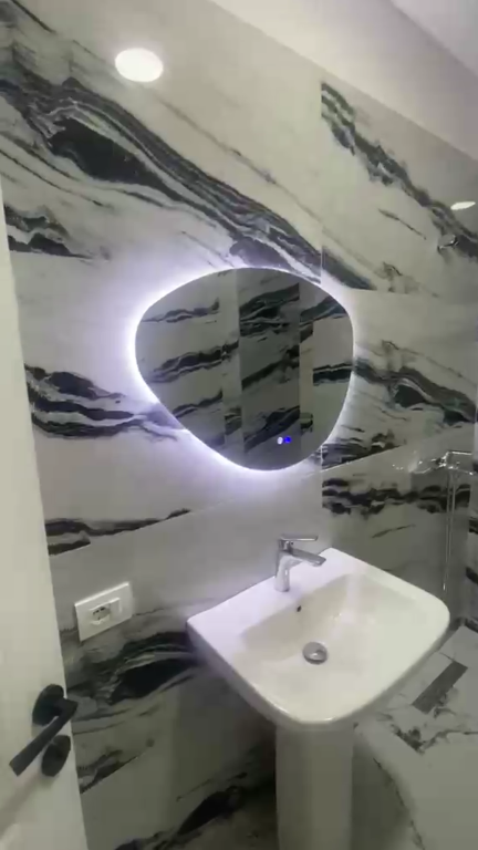Apartament 2+1 per shitje prane Bashkise Kamez !