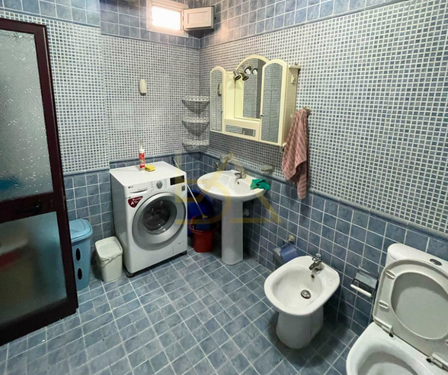 JEPET ME QIRA APARTAMENT 2+1 – ALI DEMI, TIRANË