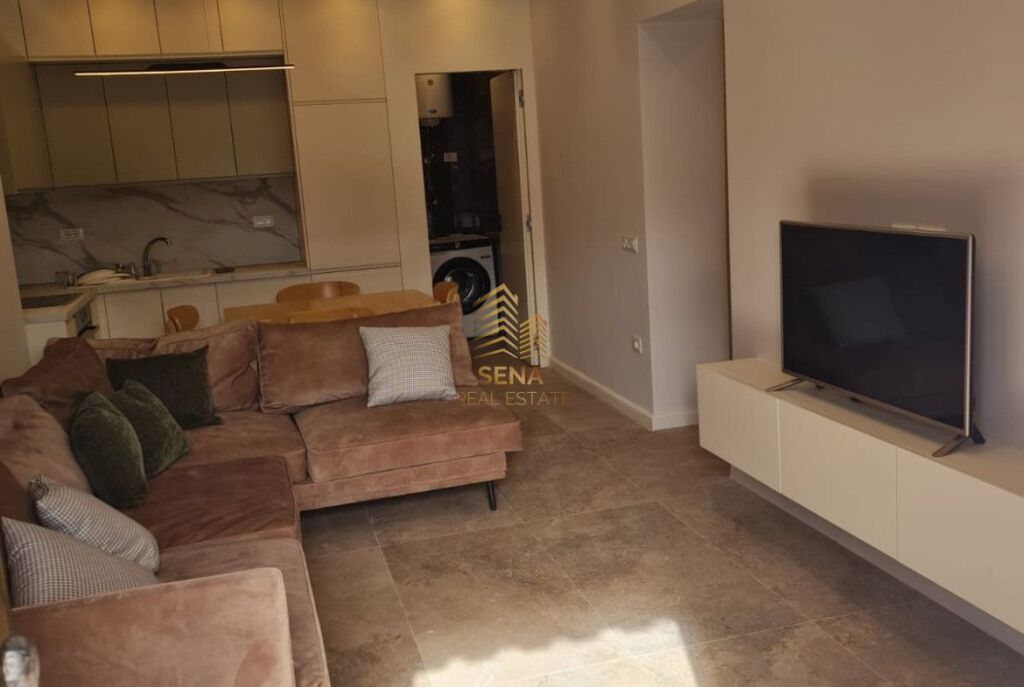 In vendita, Appartamento 2+1, Varri i Bamit, 135.000 Euro
