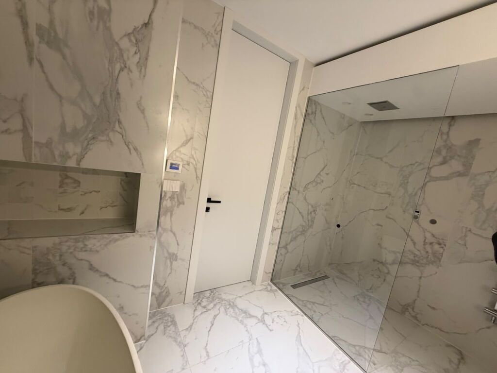 APPARTAMENTO 1+1 + POSTO AUTO IN AFFITTO | AMBASADOR 3