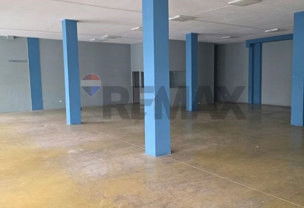 Shop for Rent near Casa Italia!!! ID: 530181004-1040