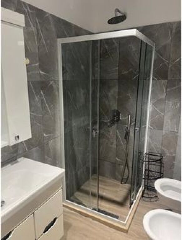 Garsionere per qira tek Rruga e Durresit!