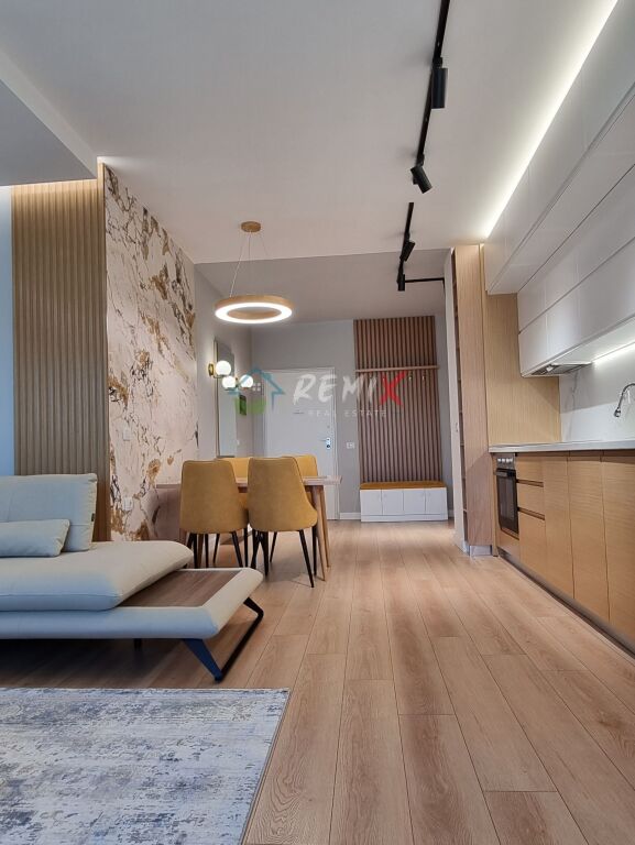 🏡 APPARTAMENTO 2+1 IN AFFITTO – EDIFICIO DI 27 PIANI, DURRËS 🔑