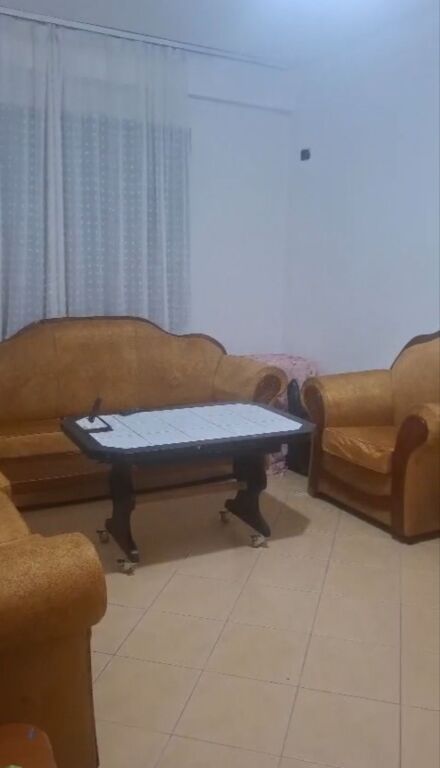 Qera | Apartament 2 + 1 | Yzberisht | 400 €/muaj