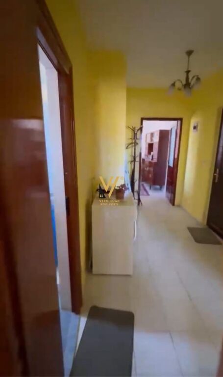 VENDESI APPARTAMENTO 2+1 A KAVAJE 44.000 EURO