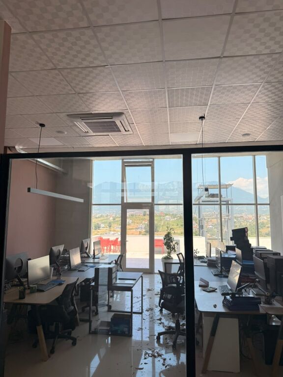 Affitto | Ambjent Biznesi | Rruga e Elbasanit | 1800 €/mese