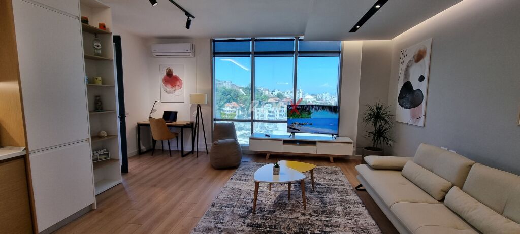 🏡 APPARTAMENTO 2+1 IN AFFITTO – EDIFICIO DI 27 PIANI, DURRËS 🔑