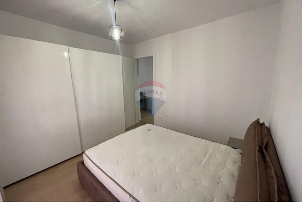 Apartament 1+1 Për Qira - Kompleksi Delijorgji, Tiranë