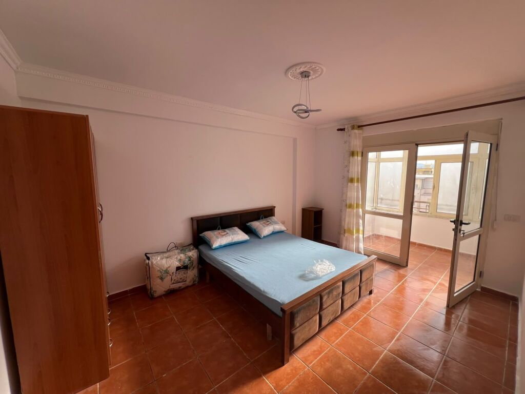 AFFITTO APPARTAMENTO 1+1, FLORIDA SPIAGGIA DURRES 300 EURO 300EUR / MESE