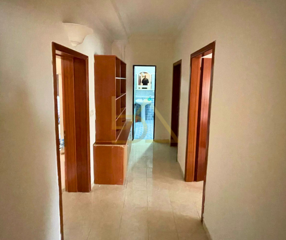 JEPET ME QIRA APARTAMENT 2+1 – ALI DEMI, TIRANË