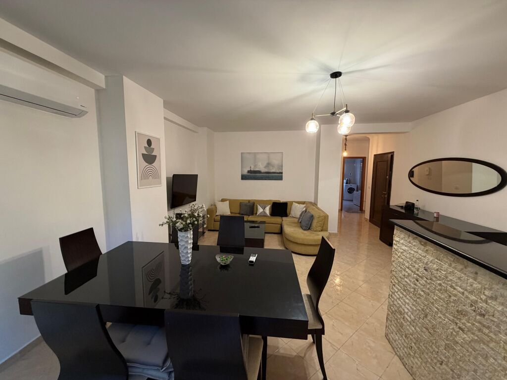 Apartament 2+1 per Shitje tek Vila e Zogut, Durres!