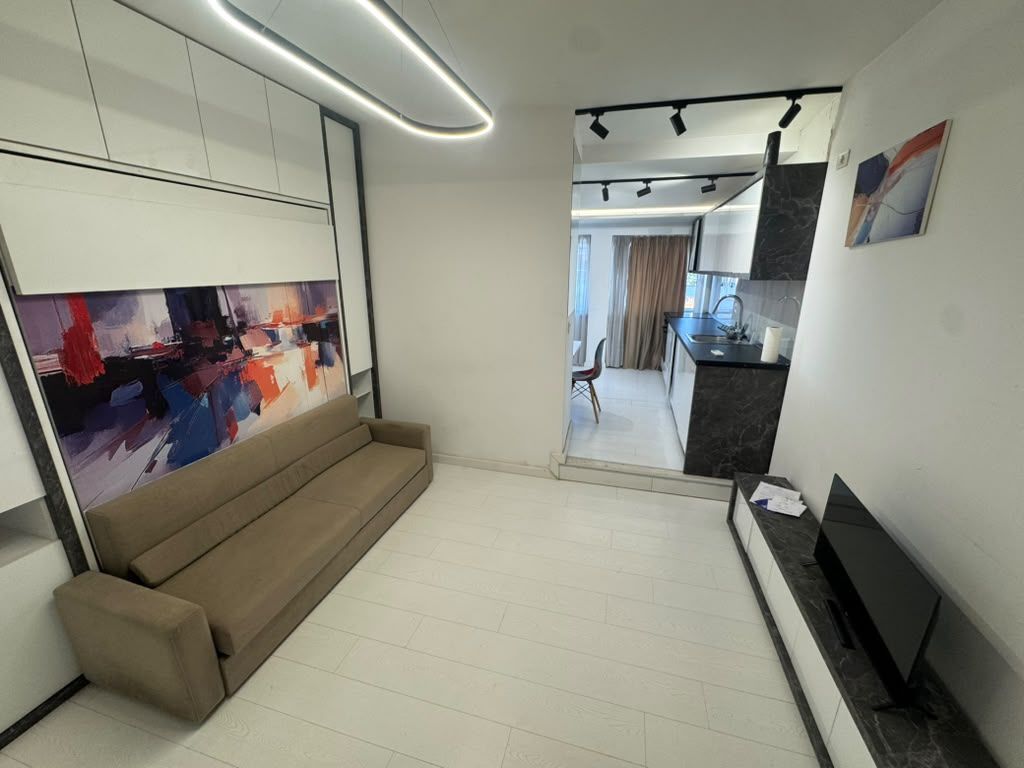 🏡 Qera Garsoniere 📍 Kompleksi Delijorgji💶 Cmimi 45.000 lek I padiskutueshem